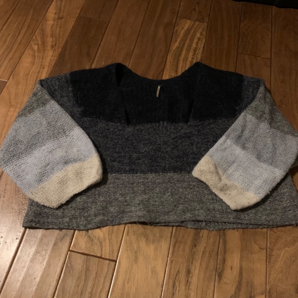 FREE PEOPLE Alpaca Chunky Knit Sweater Oversized Bishop Sleeve Medium - Large - Picture 3 of 16